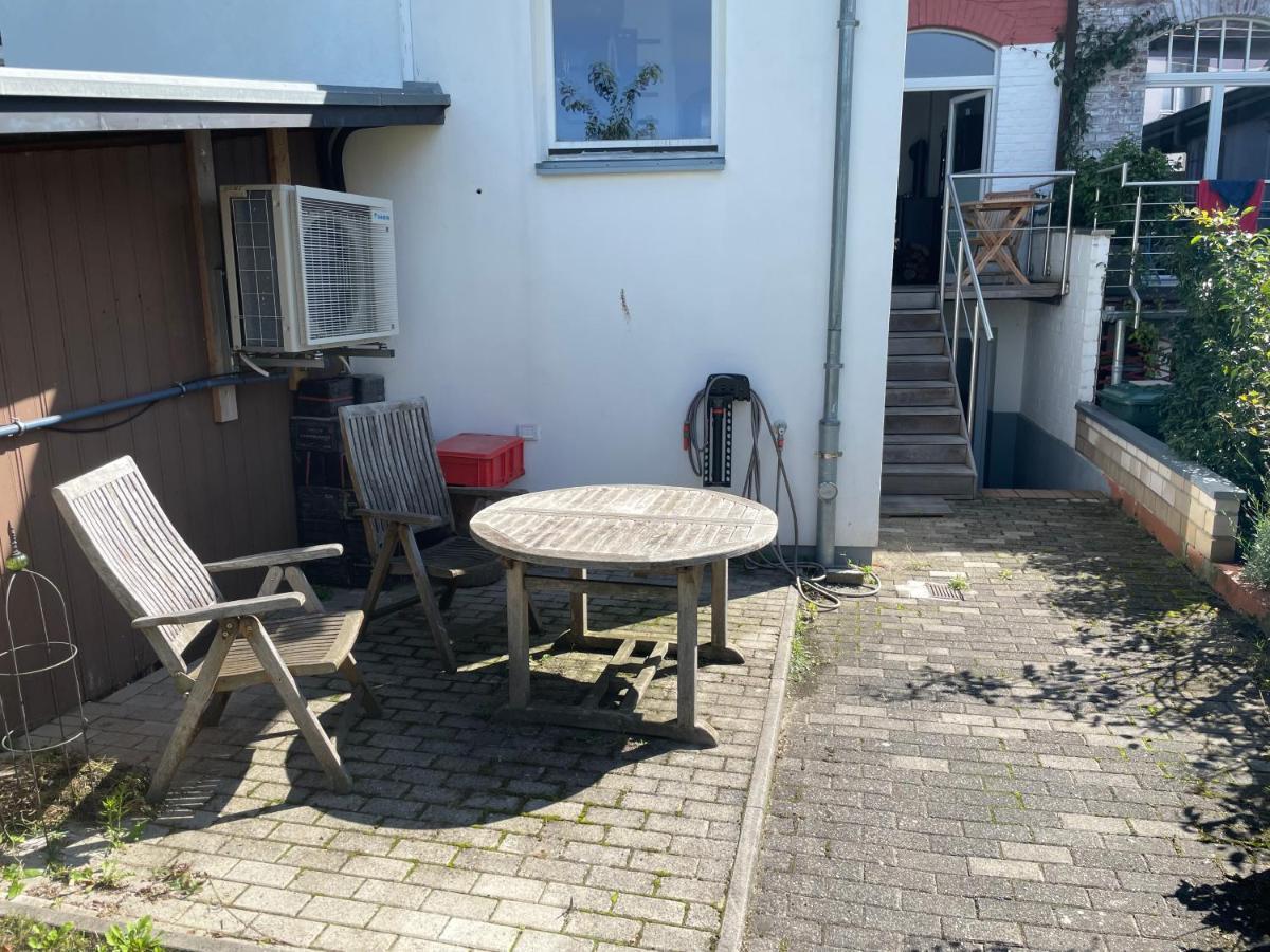 Ferienwohnung Denkmalgeschuetztes Schmuckstueck Düsseldorf Exterior foto