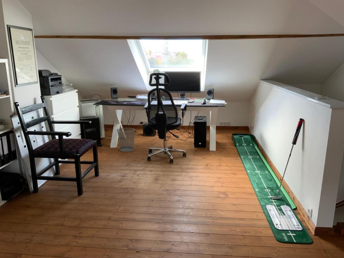 Ferienwohnung Denkmalgeschuetztes Schmuckstueck Düsseldorf Exterior foto