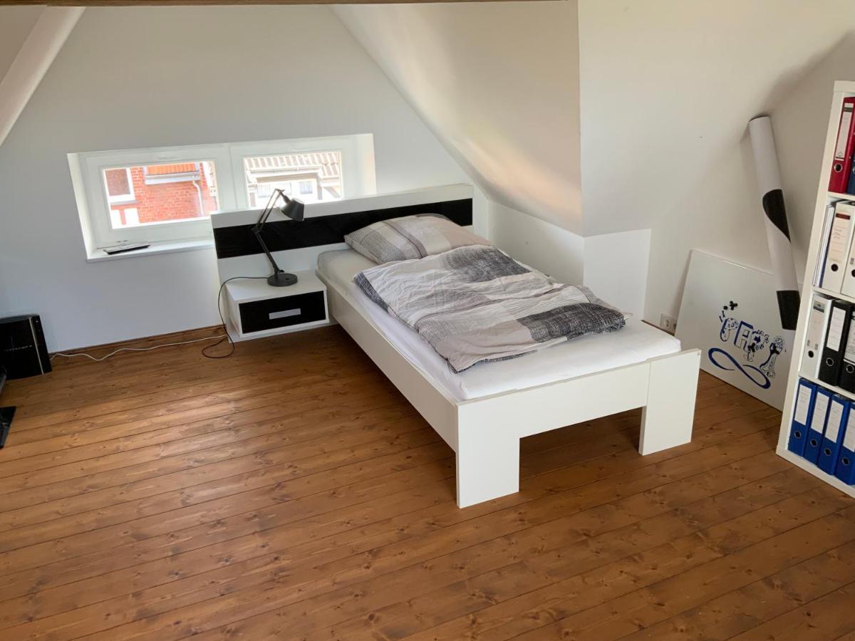Ferienwohnung Denkmalgeschuetztes Schmuckstueck Düsseldorf Exterior foto